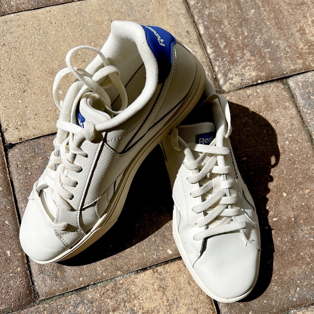 Reebok Classics Leather White Lace Up Sneakers Men’s Size 9